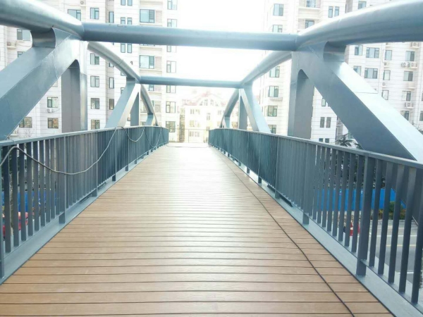 淄博天桥通道木塑地板
